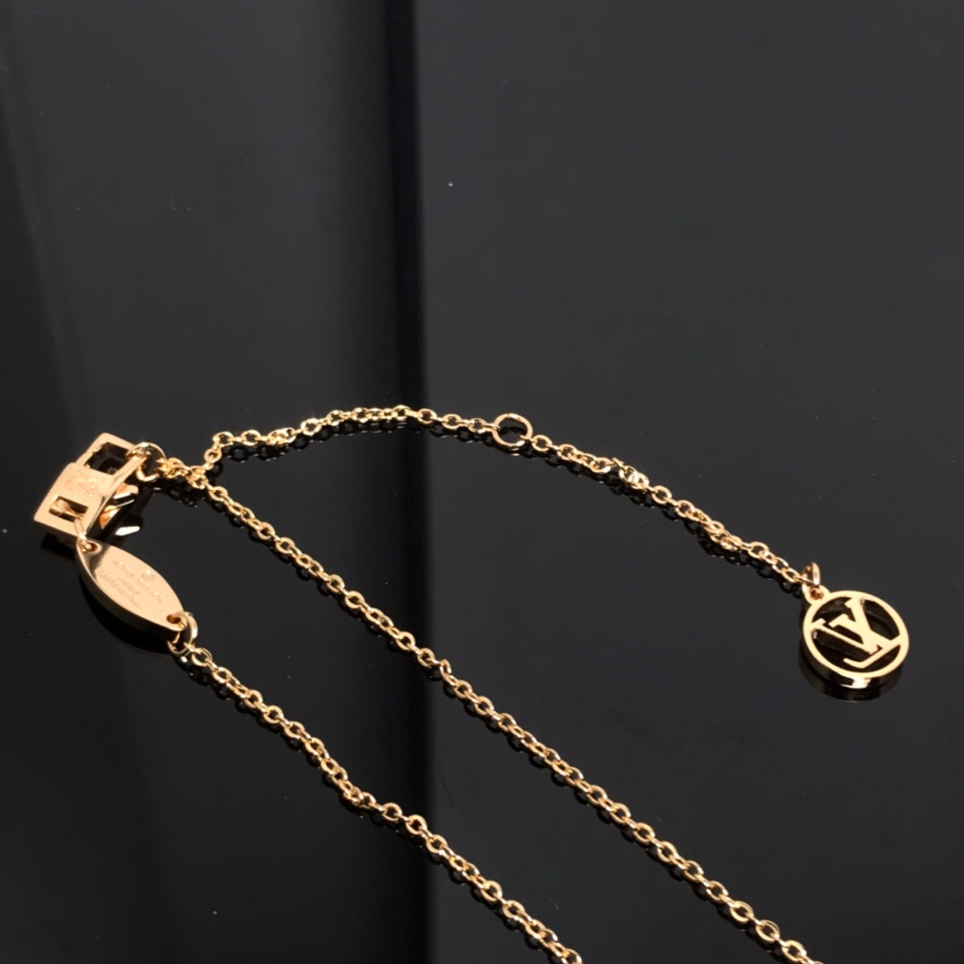 DIANA COLOR BLOSSOM PINK MOP SUN GOLD NECKLACE