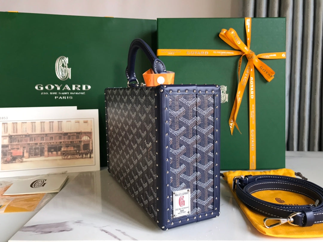 GRAND H?TEL TRUNK BAG 24 IN NAVY BLUE GOYARDINE CANVAS AND CALFSKIN