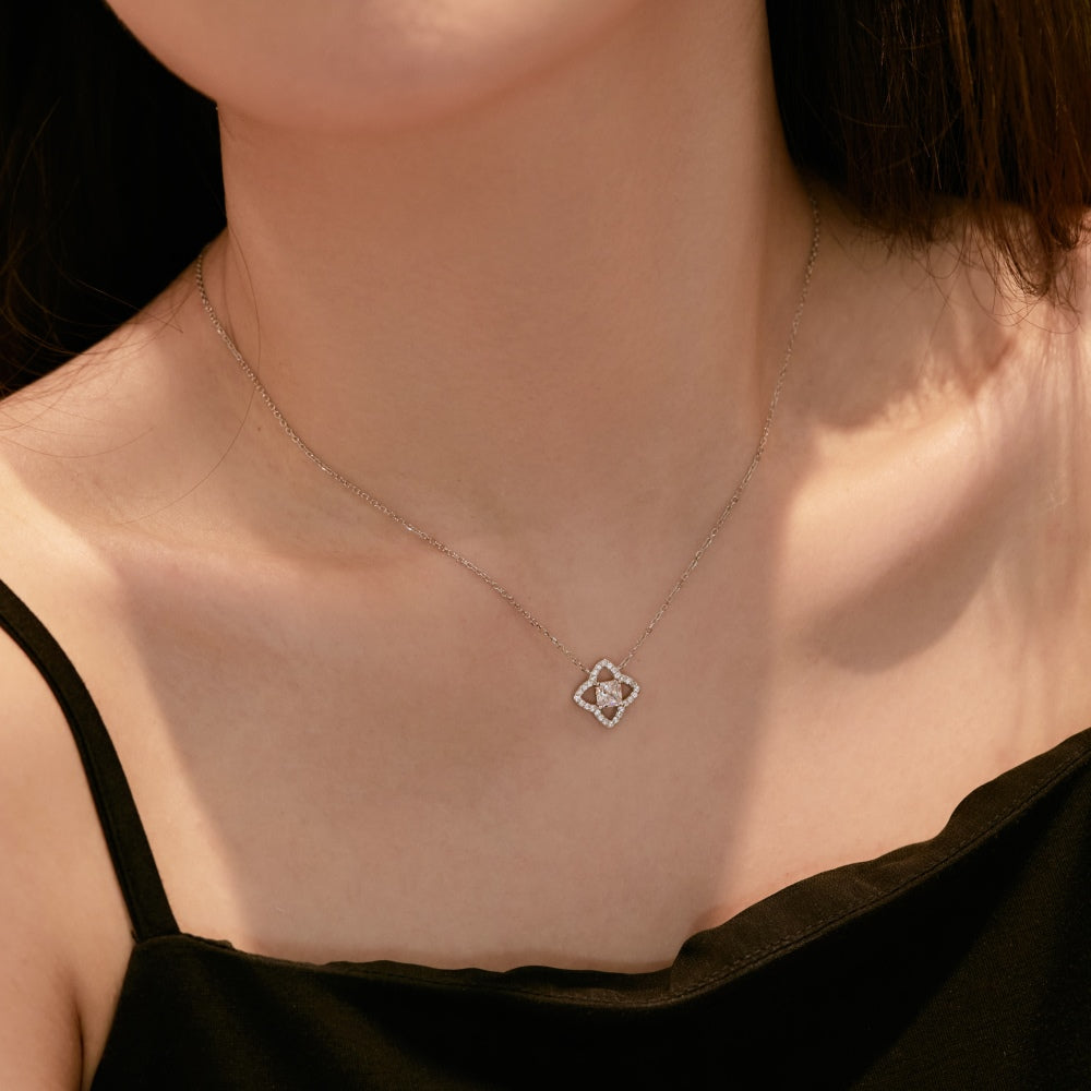 [HOT] Collier exquis en forme de fleur taille princesse