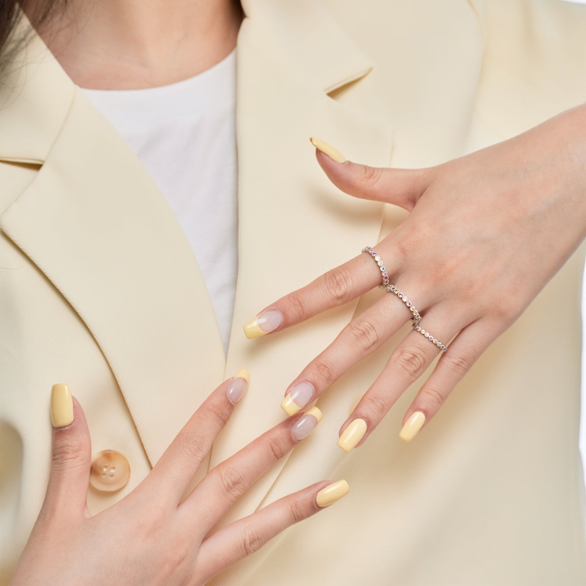 [HOT]Dazzling Lustrous Round Cut Tennis Ring