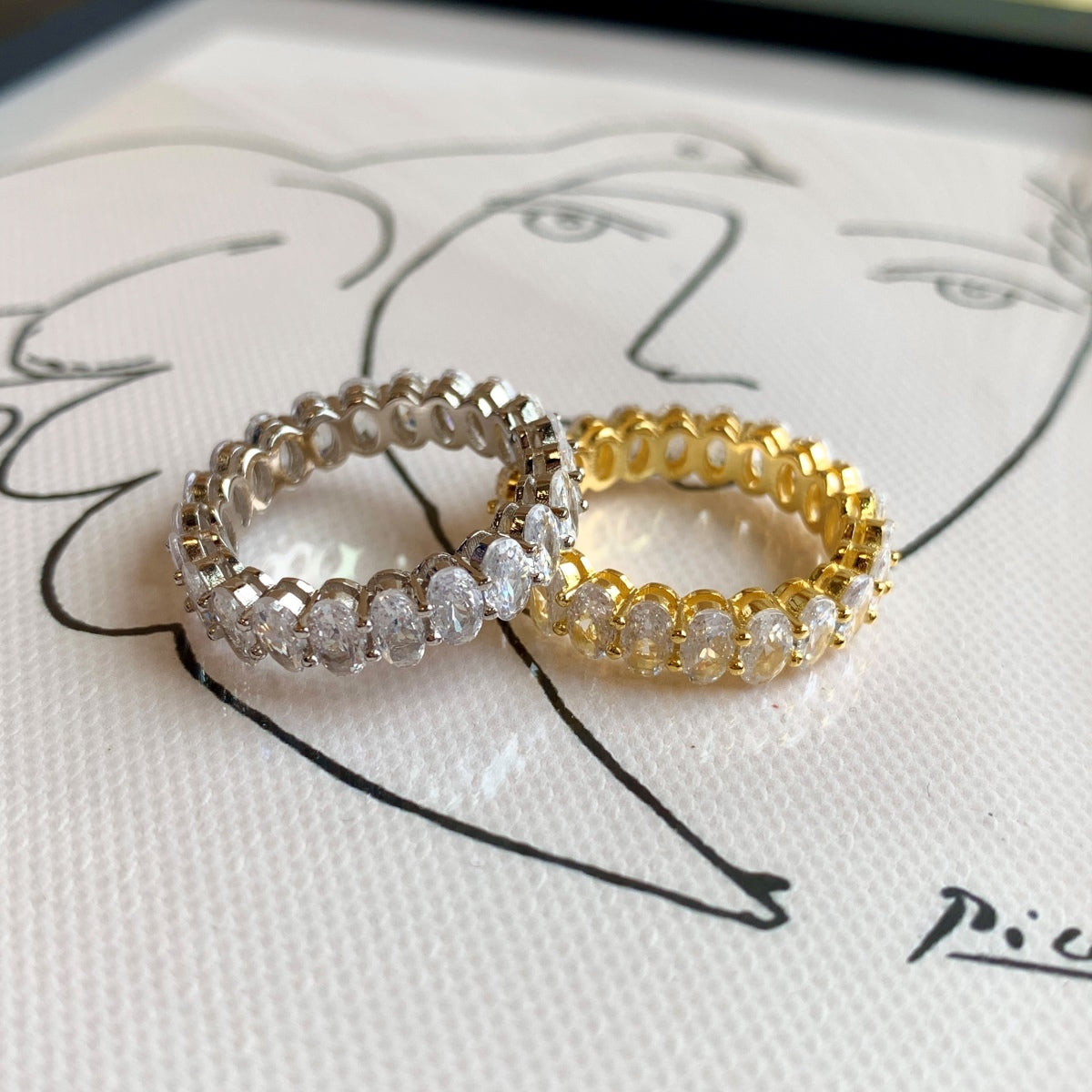 [HOT]Ornate Oval Cut Tennis Ring