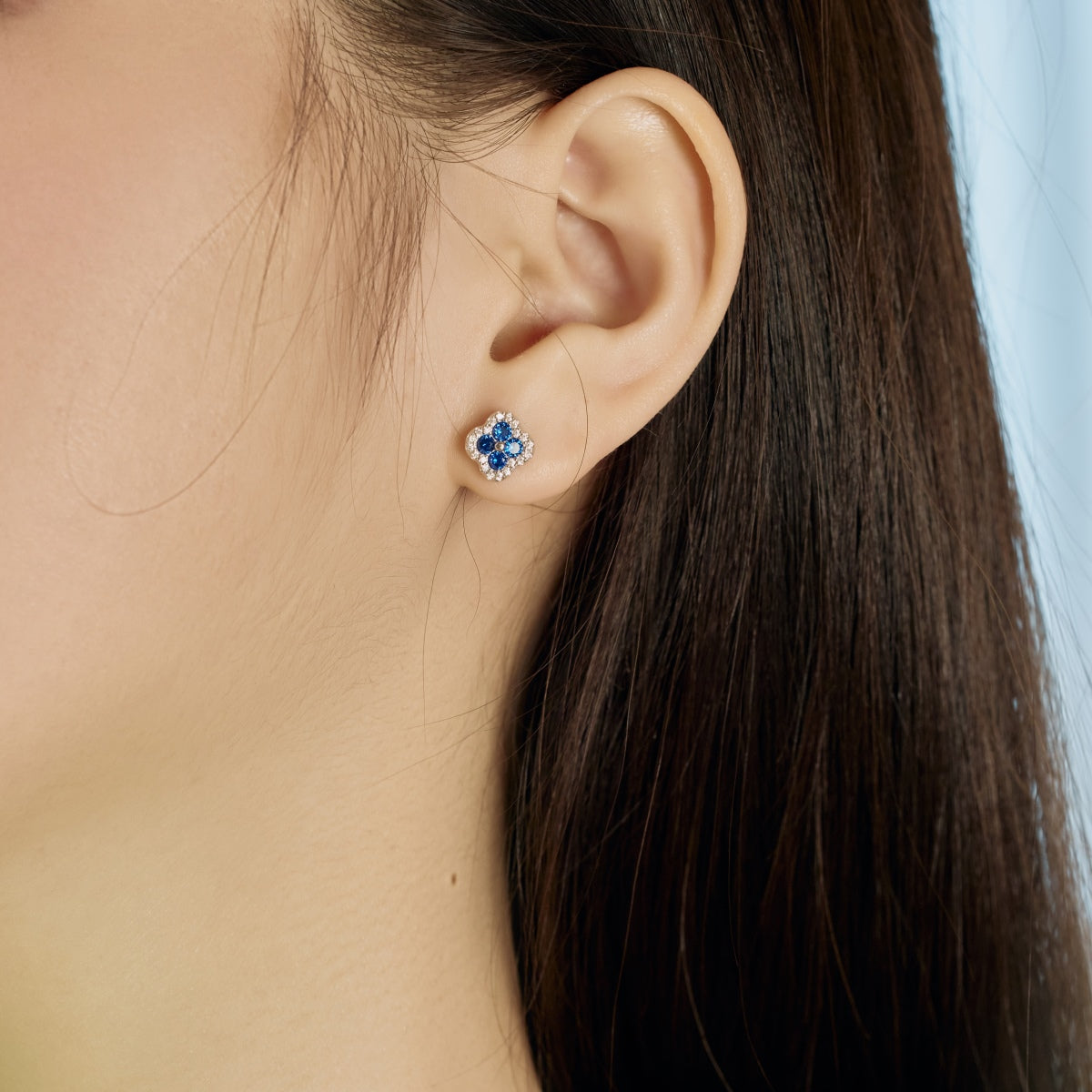 [HOT]Four-Leaf Clover Flower Shaped Earrings
