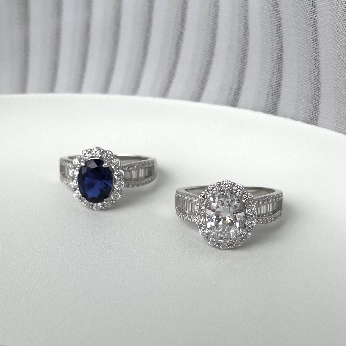 [HOT]1.5 Carat Dazzling Charming Oval Cut Banquet Ring
