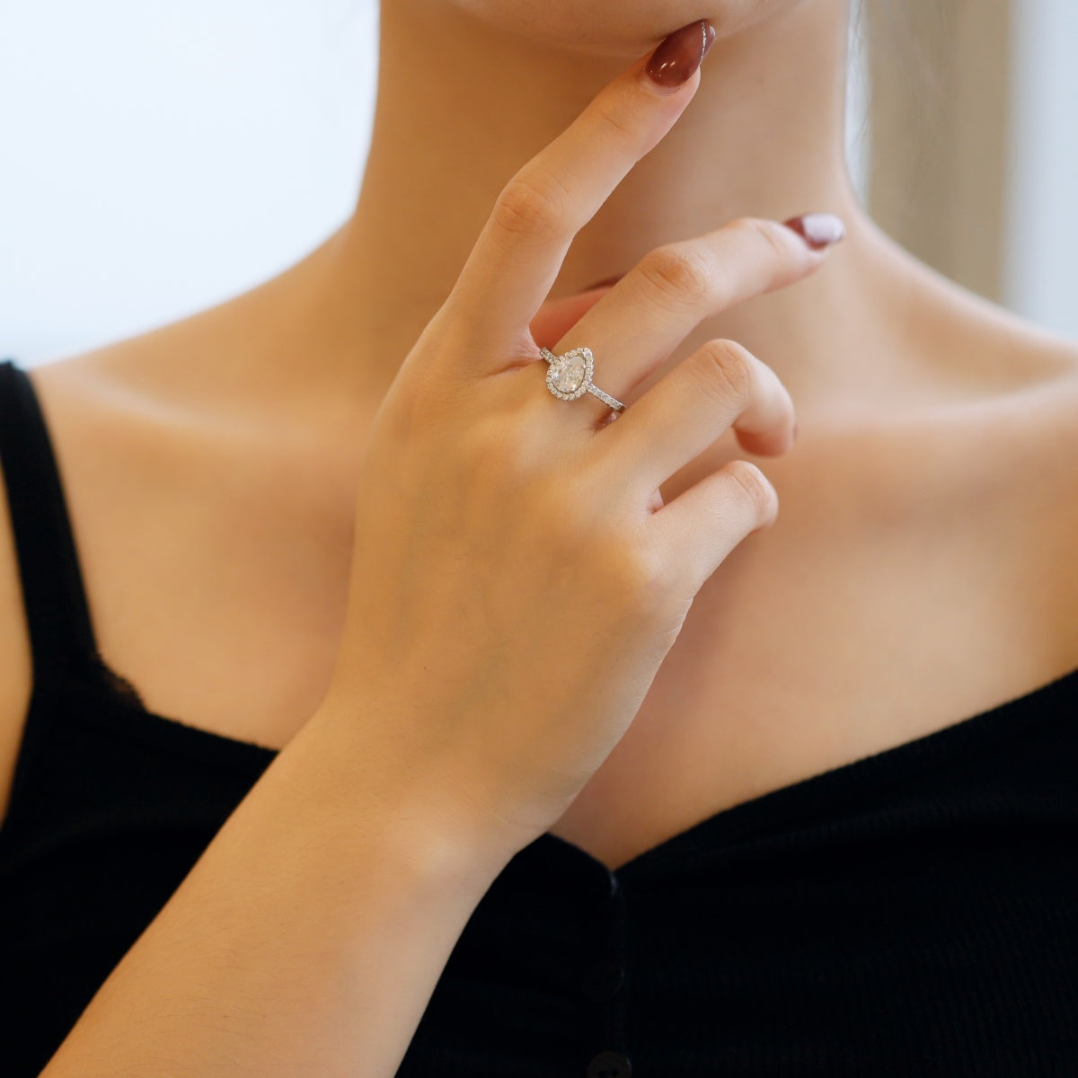 [HOT]1.0 Carat Luxurious Resplendent Water Drop Shape Wedding Ring