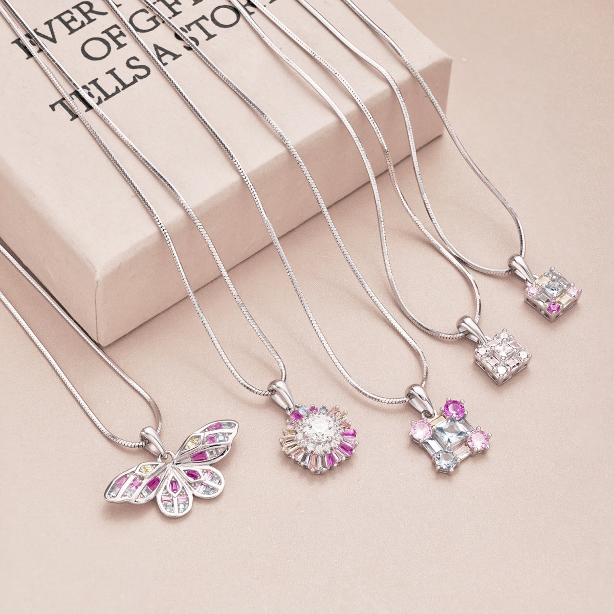[HOT] Charmant collier de fleurs colorées