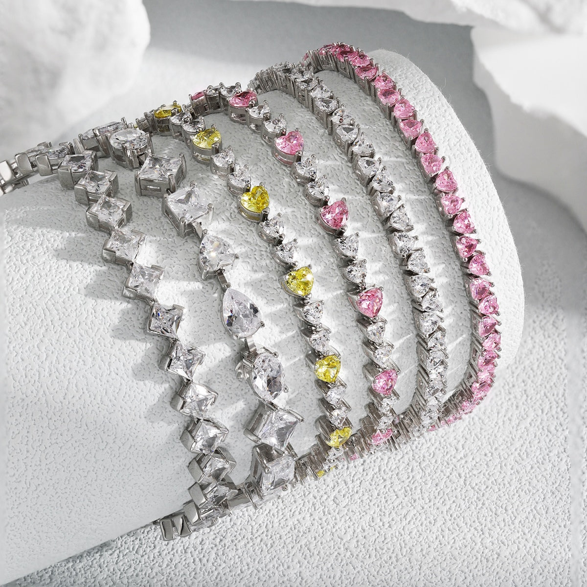 [HOT]Unique Exquisite Multi Cut Daily Bracelet
