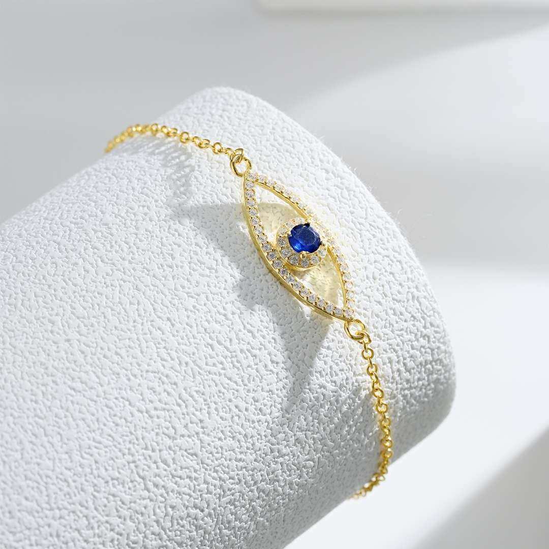 [HOT]Devil's Eye Hollow Design Bracelet