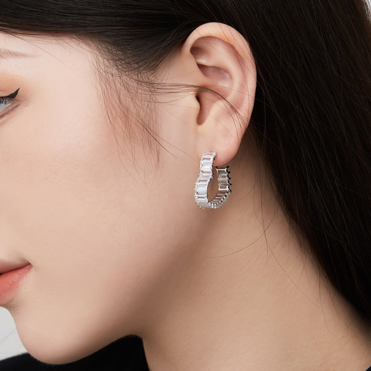 [HOT]Radiant Heart Cutout Earrings