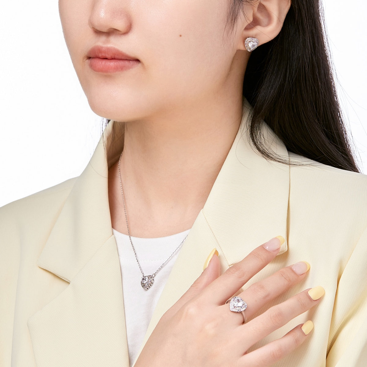 [HOT] Bague de mariage délicate et bouillonnante en forme de cœur