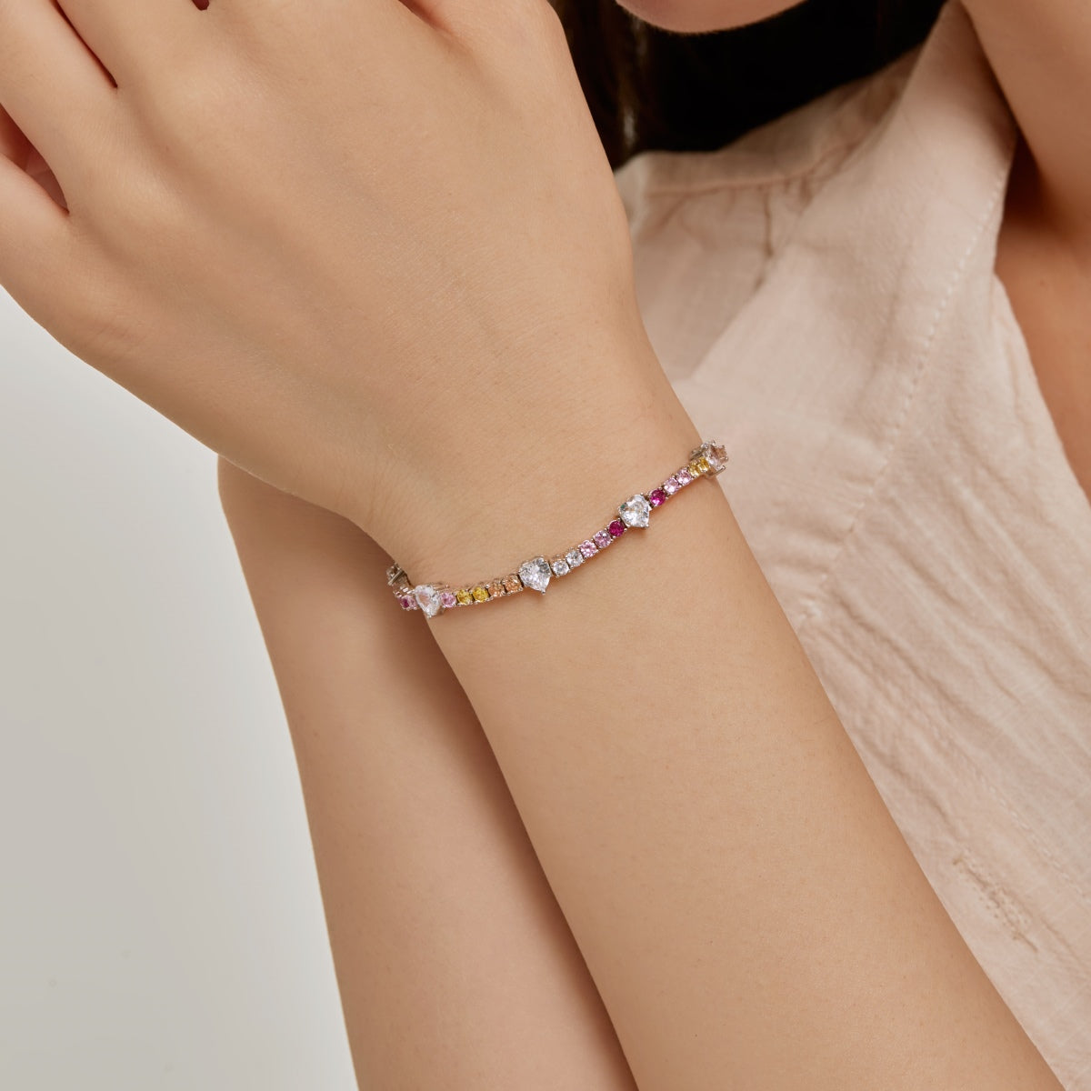 [HOT]Romantic Heart Shape Round Cut Lover Bracelet
