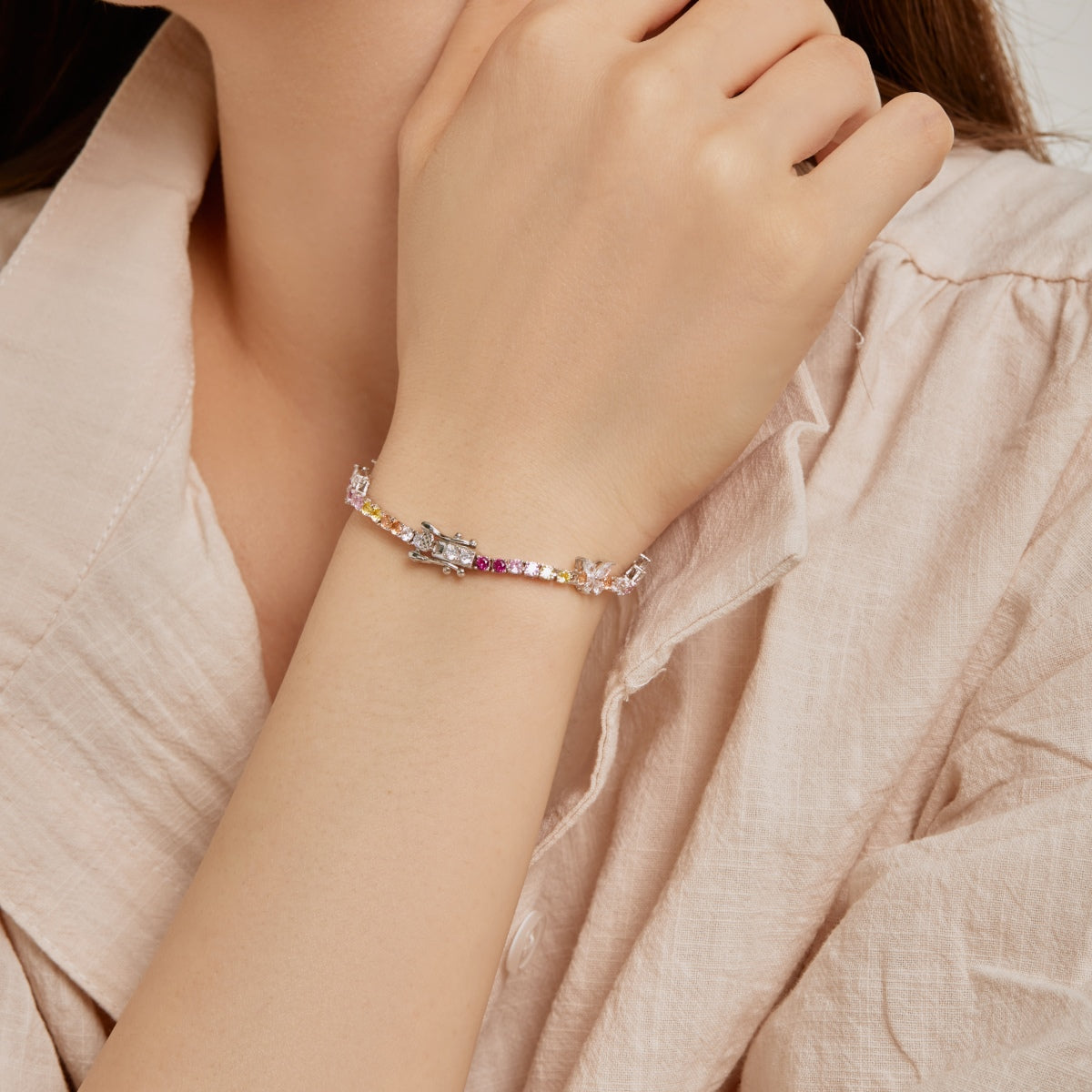 [HOT] Bracelet rond en forme de papillon coloré et orné