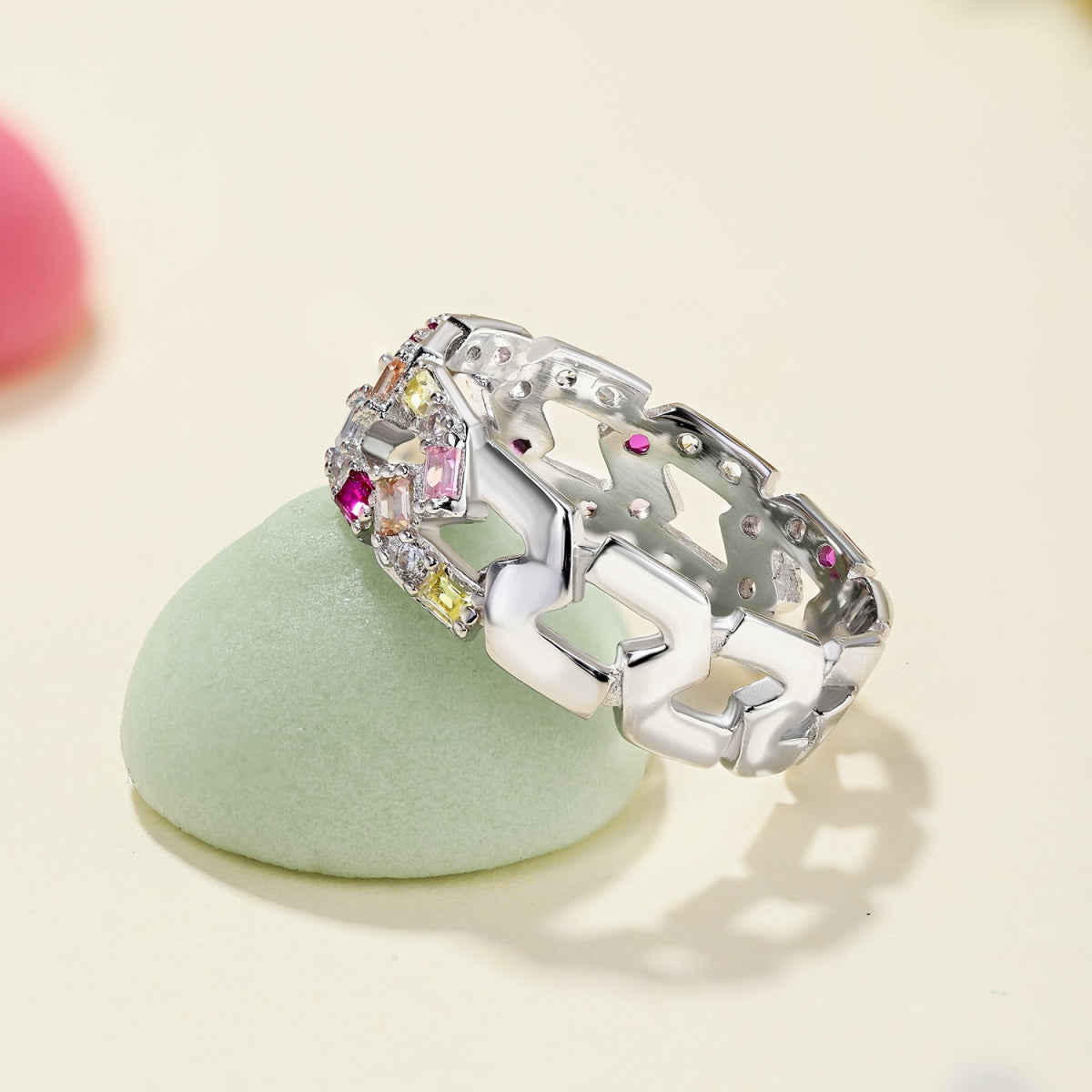 [HOT] Bague quotidienne scintillante et vibrante taille émeraude