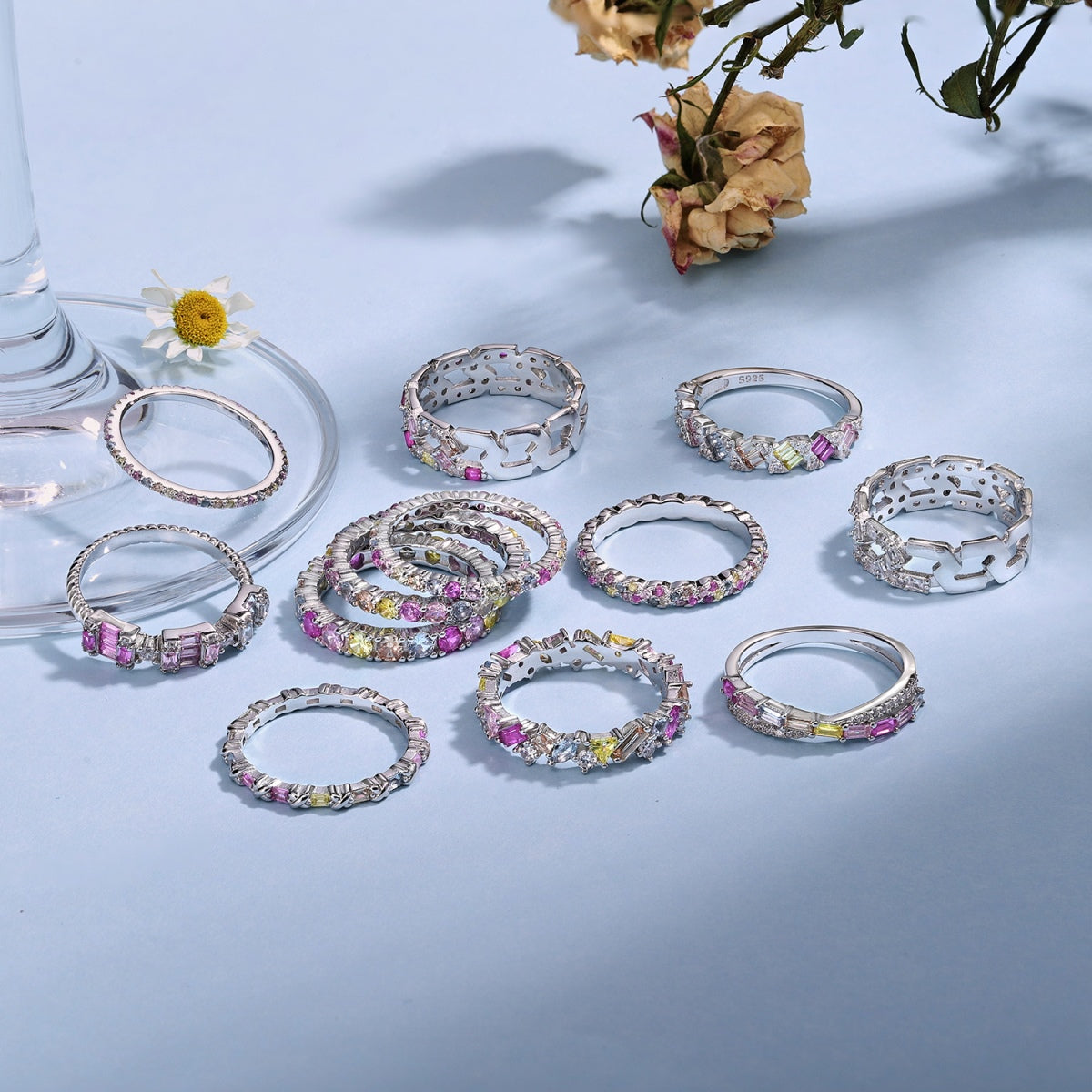 [HOT] Bague quotidienne scintillante et vibrante taille émeraude