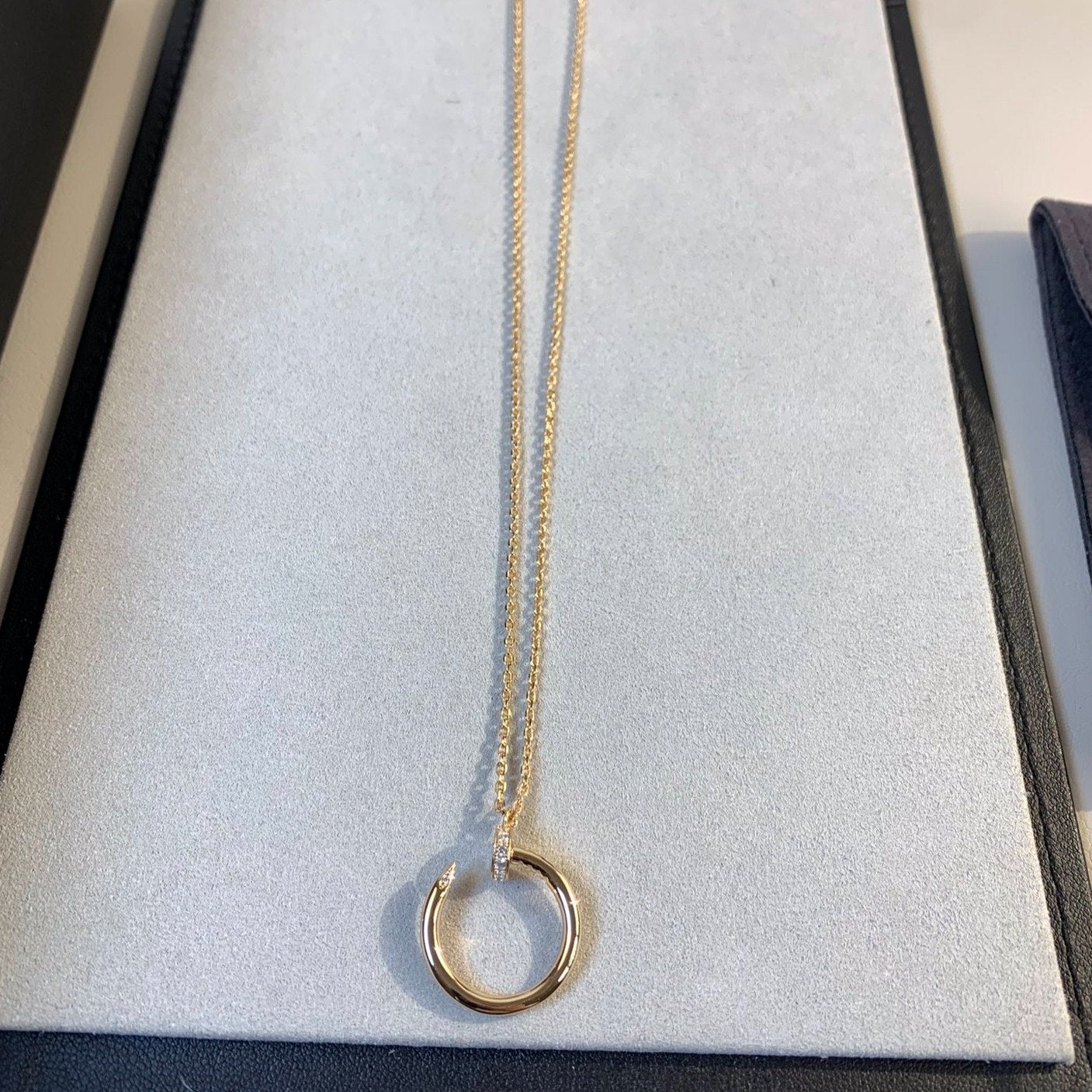 DIANA JUSTE NECKLACE PINK GOLD
