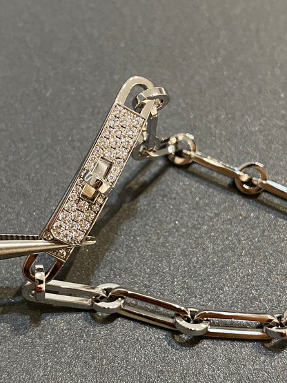 BRACELET CHAÎNE DIANA PETIT MODÈLE DIAMANT