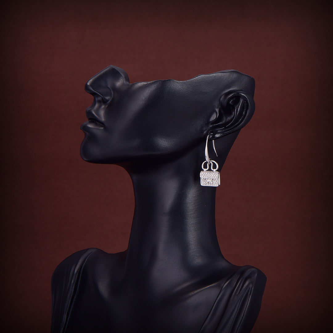 DIANA KELLY DIAMOND EARRINGS