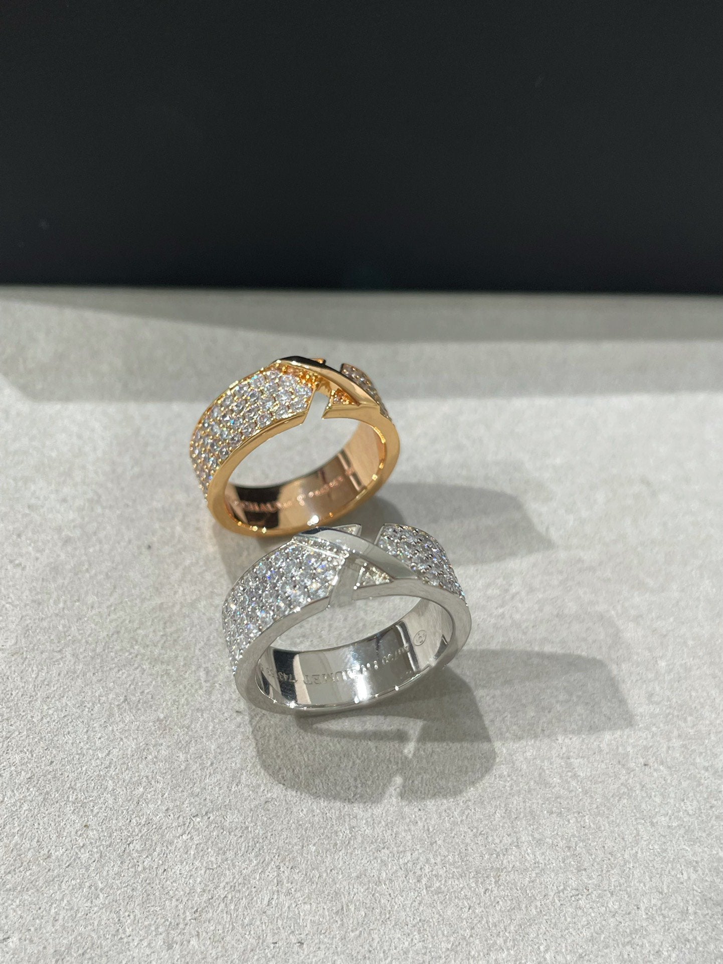 BAGUE DIANA LIENS EVIDENCE EN OR ROSE PAVÉE DE DIAMANTS