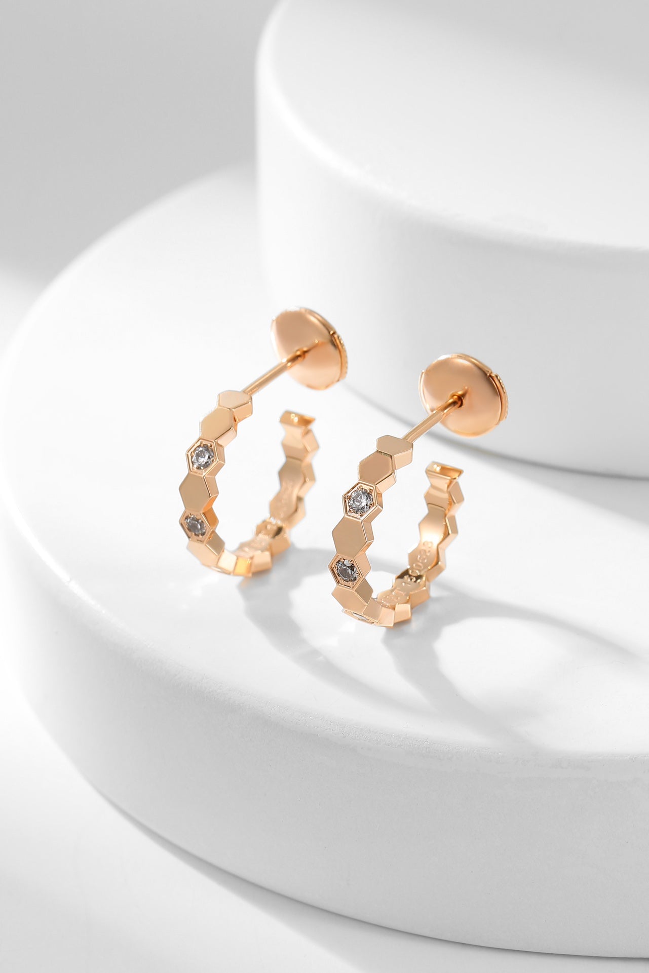 Boucles d'oreilles créoles en diamant Diana Bee Love