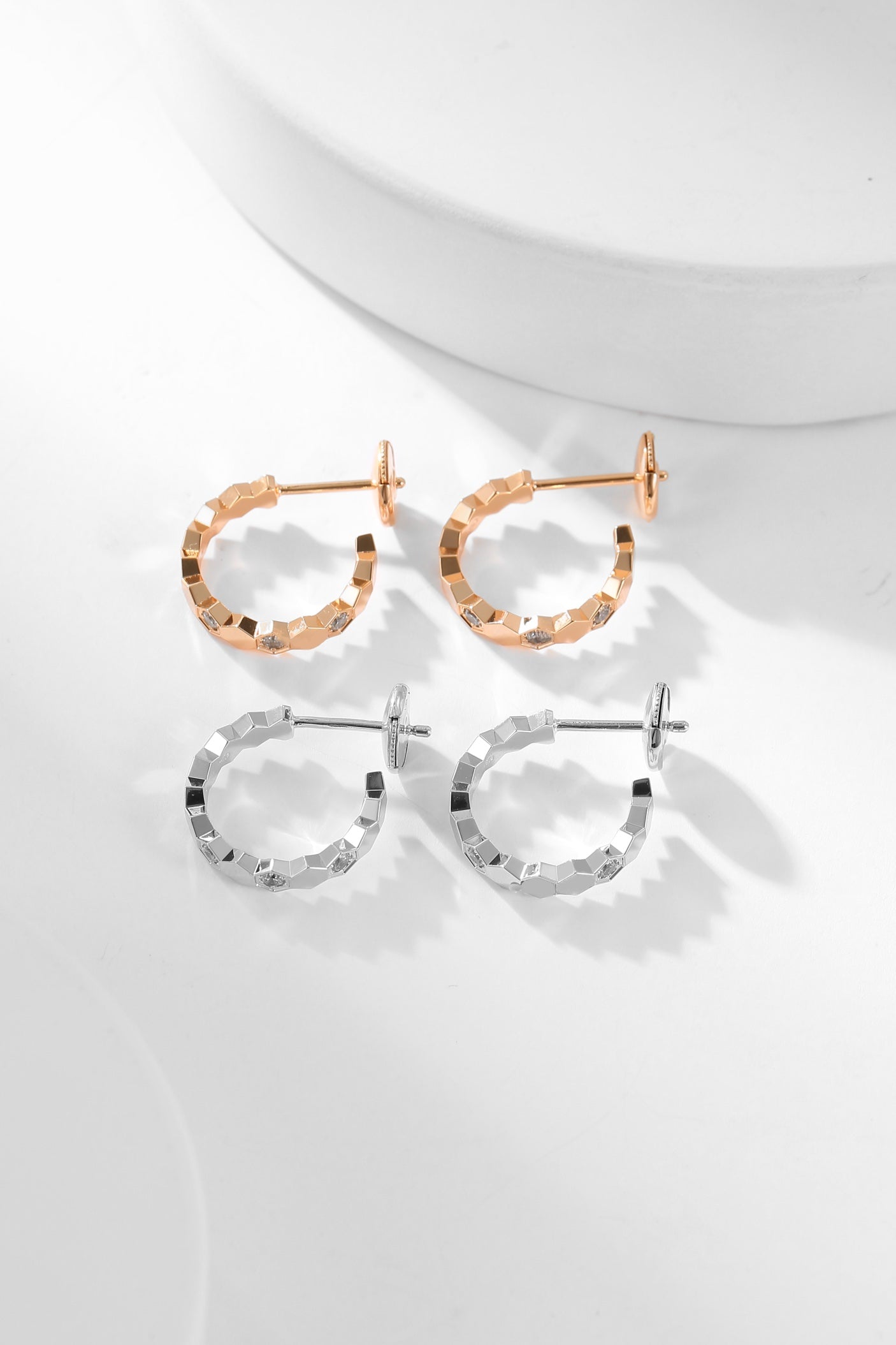 Boucles d'oreilles créoles en diamant Diana Bee Love