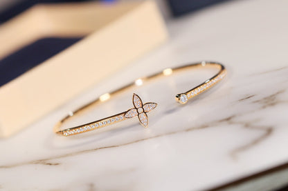 DIANA IDYLLE GOLD OPEN BRACELET DIAMOND PAVED