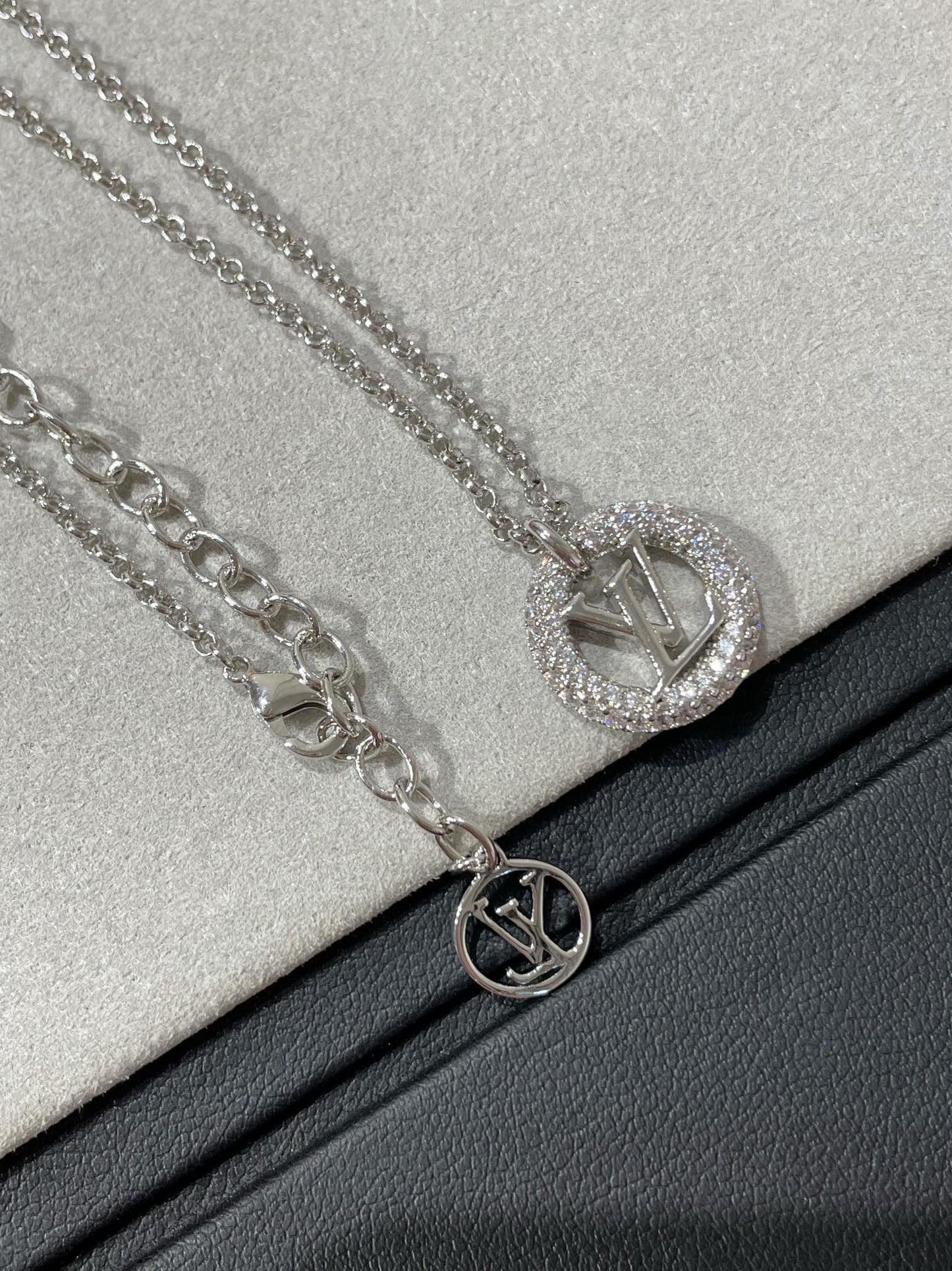 Collier pavé de diamants Diana By Night