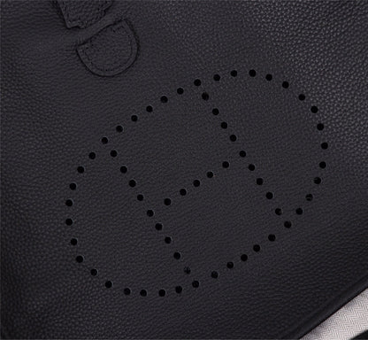 HM EVELYNE BAG 28 BLACK TOGO