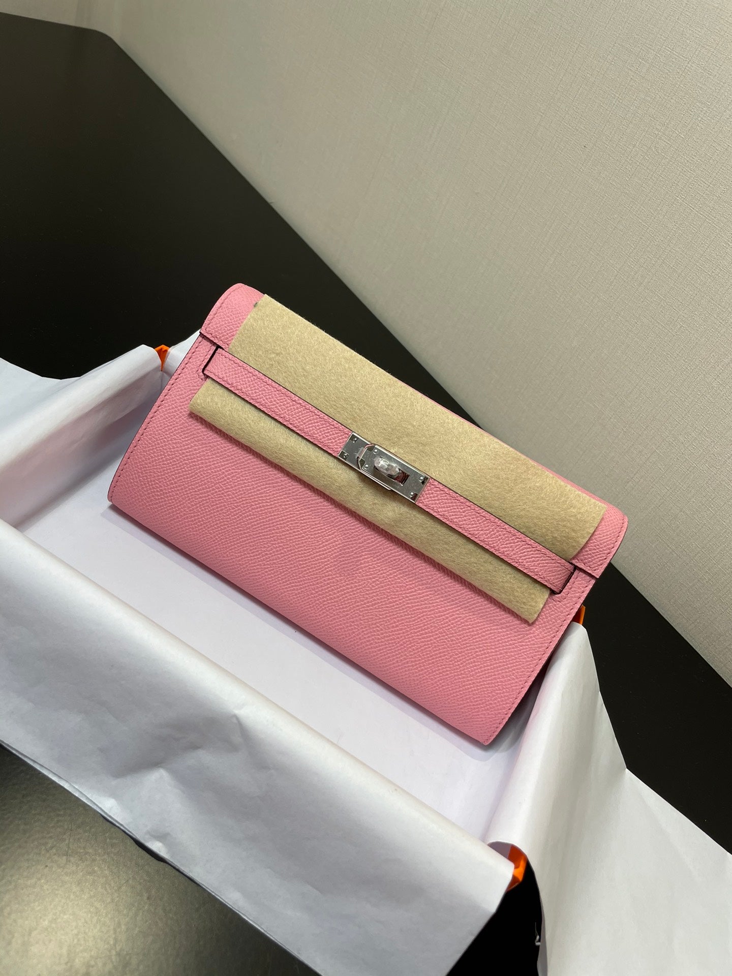 kelly woc 20.5 pink epsom silver hardware
