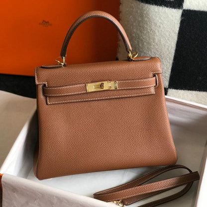 HM KELLY 32CM BAG IN BROWN TOGO GOLD HARDWARE