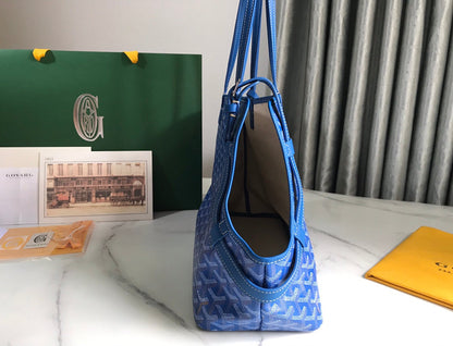 CHIEN GRIS BAG 33 IN SAPPHIRE BLUE GOYARDINE CANVAS AND TAN CALFSKIN TRIM