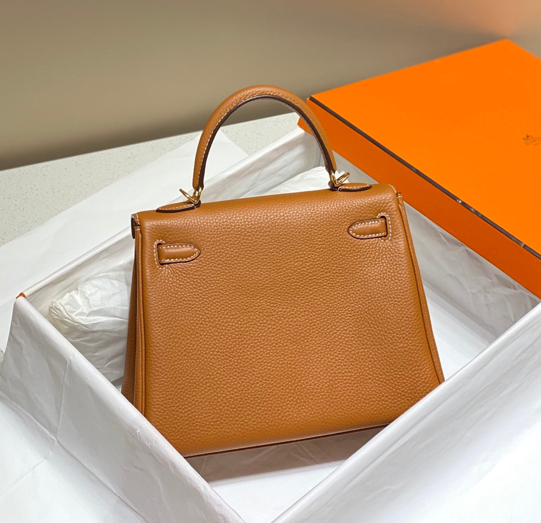 HM KELLY 28CM TAN TOGO GOLD HARDWARE