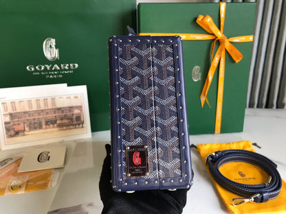 GRAND H?TEL TRUNK BAG 24 IN NAVY BLUE GOYARDINE CANVAS AND CALFSKIN
