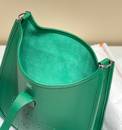 Evelyne 29cm Dark Green Togo Shw