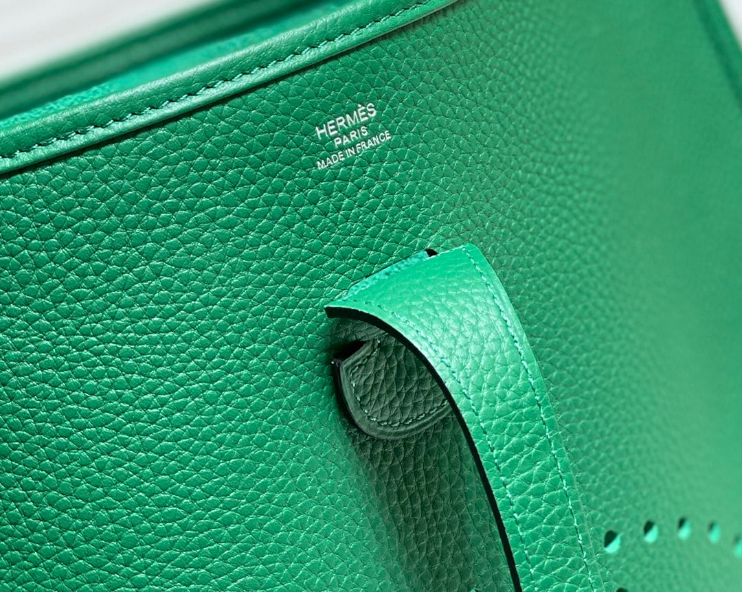 Evelyne 29cm Dark Green Togo Shw