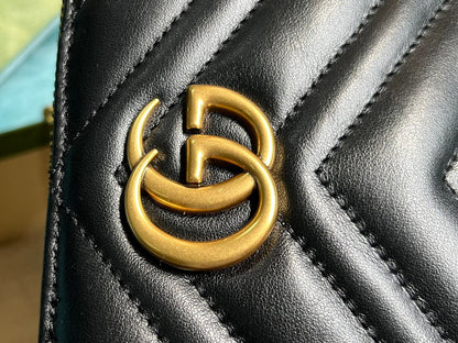 GG MARMONT MINI 22 HANDBAG IN BLACK CALFSKIN