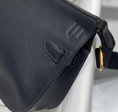 KELLY 23CM JYPSIERE BLACK LEATHER CROSSBODY BAG GHW