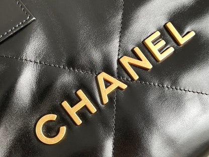 24B CC 22 Hobo Bag 35cm Black Lambskin Gold Hardware