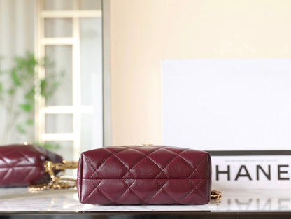 24B Cluth With Chain Burgundy Lambskin Gold Hardware