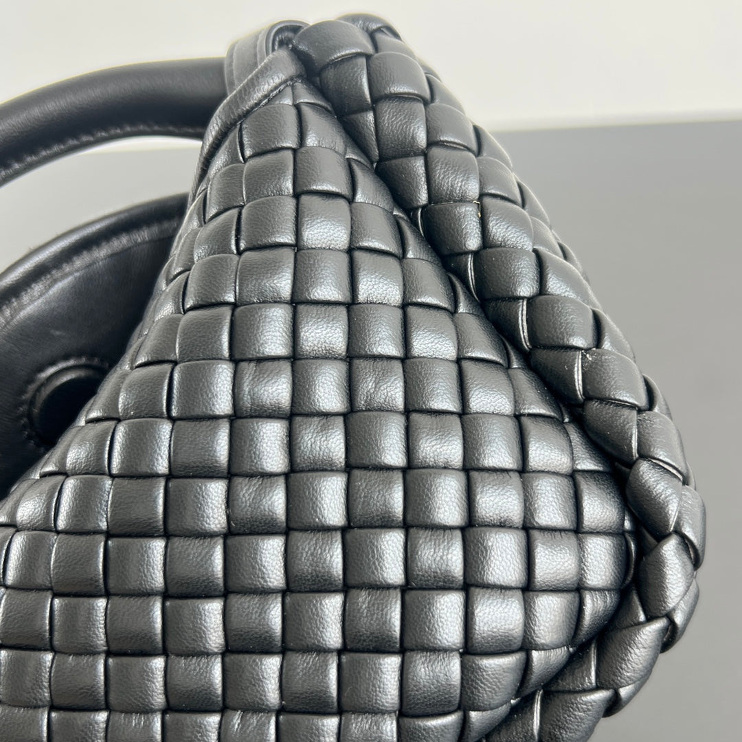 BV Small Cobble Top Handle 23cm Black Lambskin