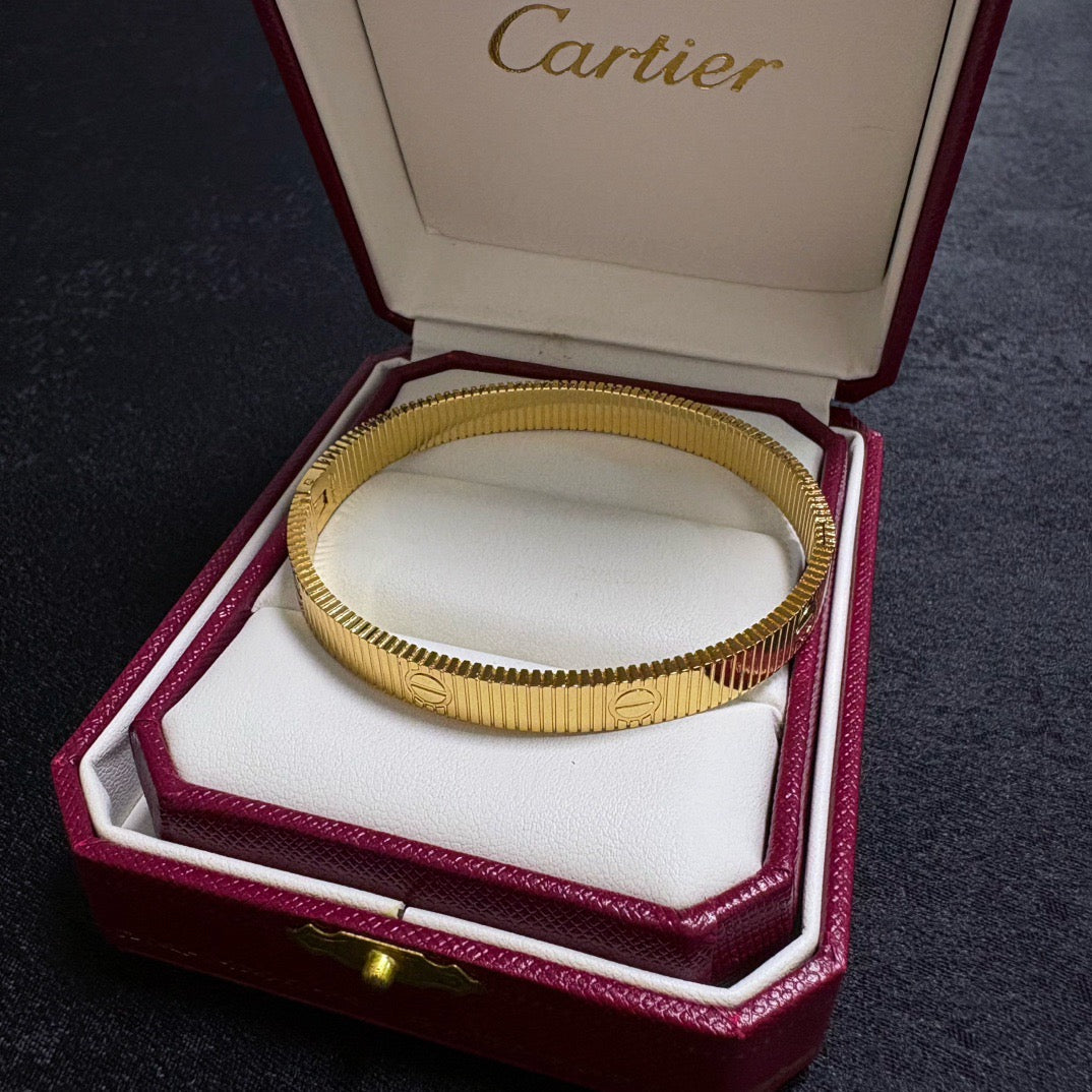 LOVE UNLIMITED BRACELET