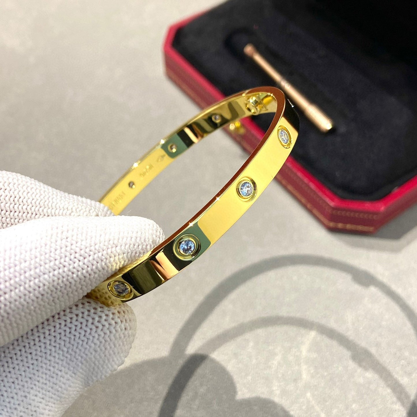 DIANA LOVE BRACELET 6.1MM 10 DIAMONDS