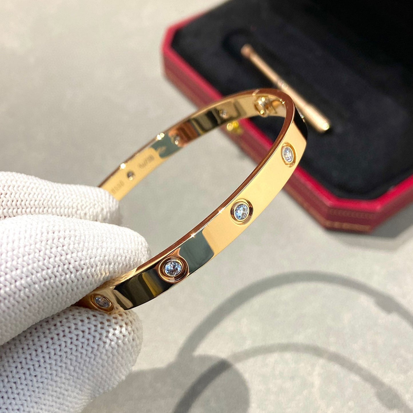 DIANA LOVE BRACELET 6.1MM 10 DIAMONDS