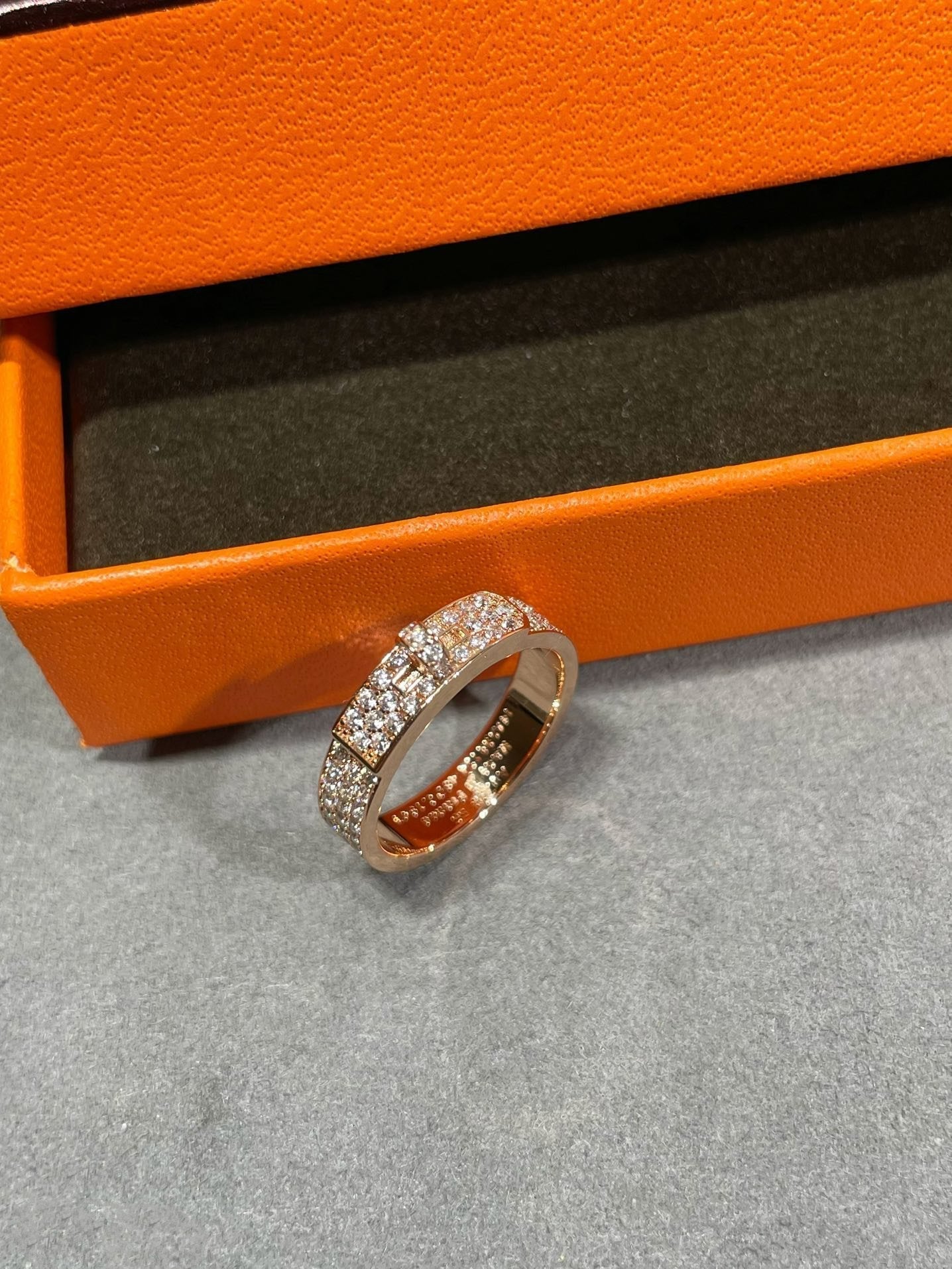 BAGUE DIANA KELLY EN OR ROSE ET DIAMANT
