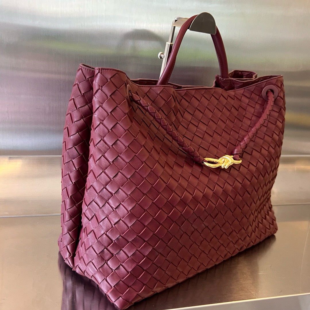 BV LARGE ANDIAMO 45CM DARK RED LAMBSKIN