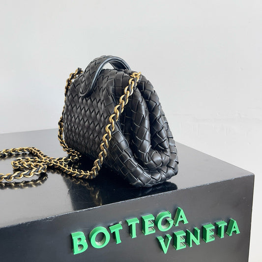 BV MINI 27 BLACK Lambskin 223755