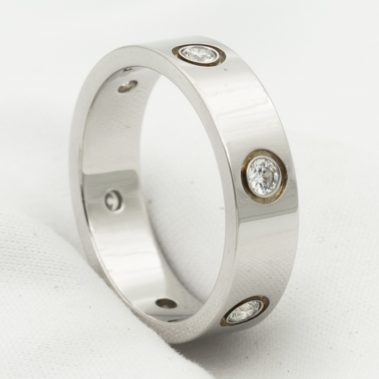 DIANA LOVE RING 5.5MM 6 DIAMONDS SILVER