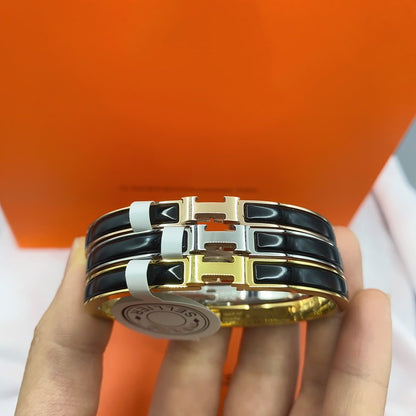 DIANA CLASSIC HM CLIC BLACK 8MM ENAMEL BRACELET