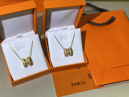 Collier en or émaillé jaune Diana HM Clic