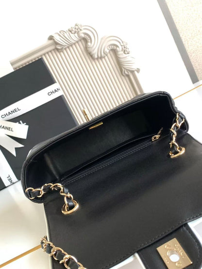 CC 25P Mini Flap Bag 20cm Black White Calfskin