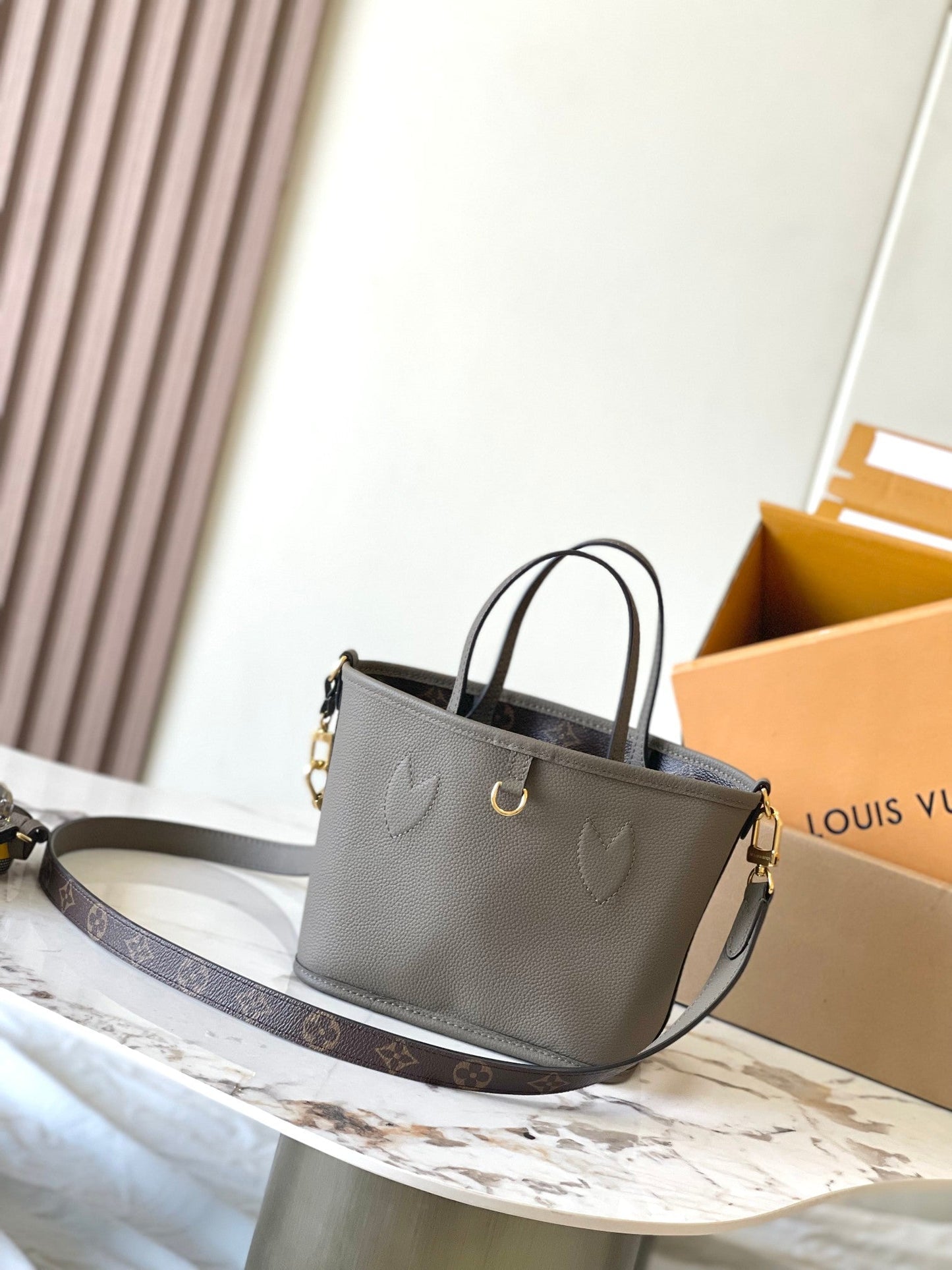 NEVERFULL BANDOULI¨¨RE INSIDE OUT BB 24 IN BROWN MONOGRAM CANVAS AND GRAY CALFSKIN