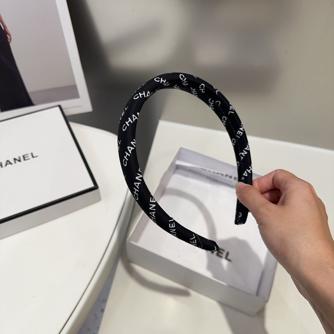 BLACK MIX WHITE FABRIC HAIRBAND 425530
